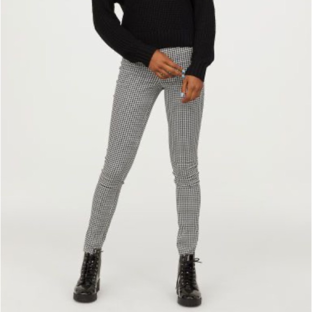 3 for 25! 🌻 H&M Houndstooth Twill Pants 🖤 - Picture 3 of 13